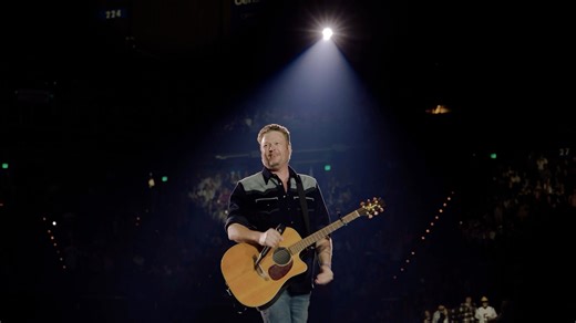 The Friends & Heroes Tour is back!!!! Watch the full week 1 recap on YouTube now! youtu.be/ck7PhhdQ1tA | Blake Shelton