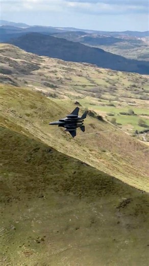 F-15 Fighter Jet Blasting through the Mach Loop - 4K