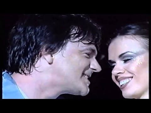 Zdravko Colic - Pusti, pusti modu - (LIVE) - (Beograd) - (Marakana 2001)