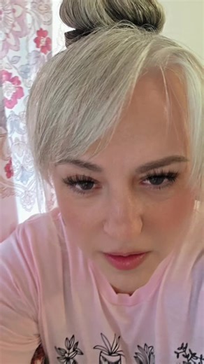 Probably someone who’s been knocked down got back up and learned how to smile while doing it I survived I adapted I evolved Now I’m just out here happy unbothered and minding my growth 🌱 If you’re staring just know this glow came with receipts 💅✨#SurvivorEnergy #AdaptAndRise #HappyHealing #UnbotheredJoy #StillStanding If you’re staring just know this glow came with receipts 💅✨