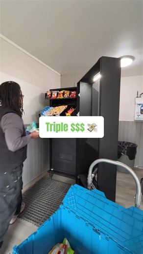 💰Triple a vending machine’s income: Stock winners → Max traffic & smart pricing → Stay stocked and NEVER wait until it’s empty. #VendingMachine #SideHustle #PassiveIncome