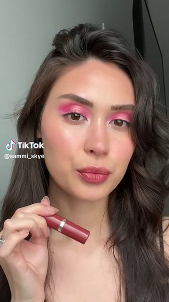 @clinique Pop Lip Colour and Primer lipstick in Mocha Pop 🥰 #clinique #cliniquelipstick #mochapop #lipstick #lipswatch #makeup #fyp