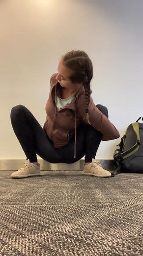 Morning stretches 🌞 | Piper Quinn