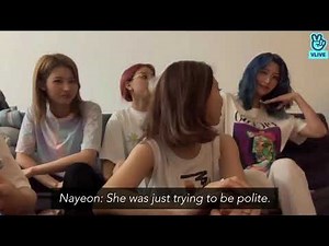 TWICE Nayeon & Momo talking about RED VELVET Seulgi (ENG SUB)