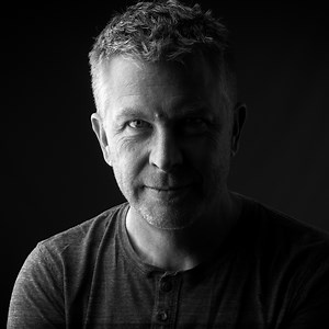 Biography - Sean Bagshaw Outdoor Exposure Photography