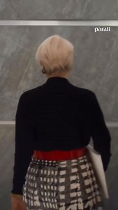 65K views · 370K reactions | AHHHHHHHH ESTÁ PASANDO 凉❤️‍ Ya salió el primer tráiler de El diablo viste a la moda 2 y si, Miranda y Andy se reúnen después de 20 años 凉 #eldiablovistedemoda #merylstreep #annehathaway | Para Ti Online | Facebook