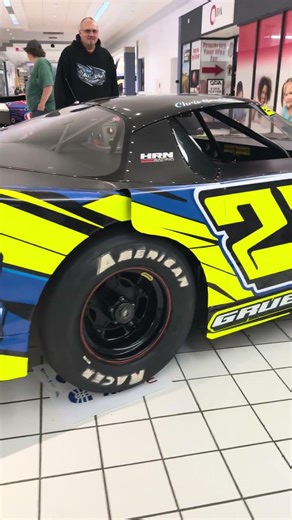 Midvale Speedway Late model driver Chris Grubbs sponsored HRN Hands Racing network.