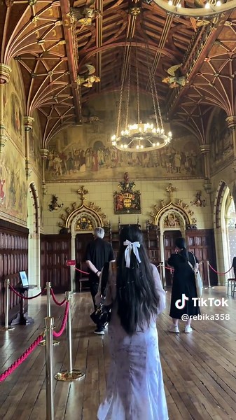 Wales 🏴󠁧󠁢󠁷󠁬󠁳󠁿 Cardiff castle