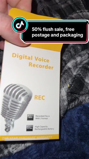 Compact 8 GB Hidden Voice Recorder for Discreet Use