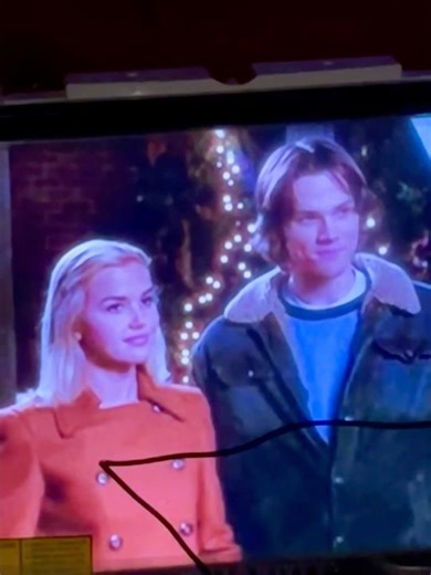 Rory try’s being Friends with Lindsay & Dean Gilmore Girls #gilmoregirls #2000s #music #shorts
