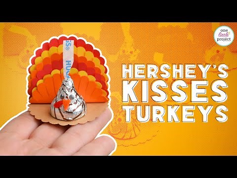 Hershey's Kisses Turkey Treats | Chocolate Thanksgiving Turkey Craft