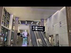Blue Express Curbside at Tampa International Airport