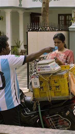 929K views · 12K reactions | Watch 'Oh My Darling' comedy scenes! 藍 #ohmydarlingmalayalammovie #anikhasurendran #melvingbabu #mukesh #lena #johnyantony #manjupillai #vijayaraghavan #reelsfb #reels | API Malayalam Comedy | Facebook