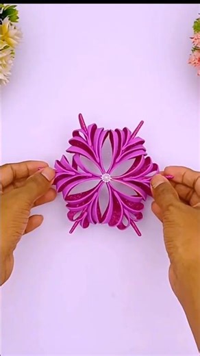 How to Make an Xmas Snowflake | Easy Christmas Craft Tutorial