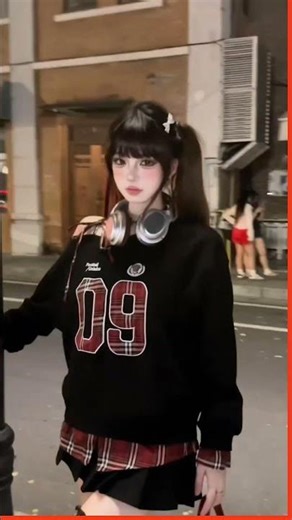 Y2K outfits~#ootd #outfit #fashion #style #outfitinspo #lifestyle #cool #streetstyle #aest #y2k