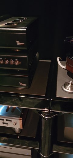 True High end audio at AXPONA with the incredible Clearaudio Statement turntable. #AXPONA #hifi #music #audiophile #axpona2024 #hifination #audiophiles #audio #hiend #loudspeaker #speakers #clearaudio #wilsonaudio