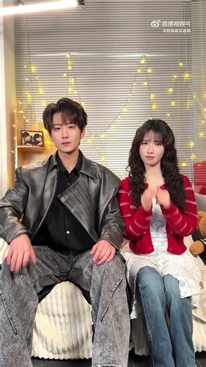 លេងមួយក្បាច់ដាច់ចង្កេះ🙂‍↔️#fangjin #cuiyuxin #affinity