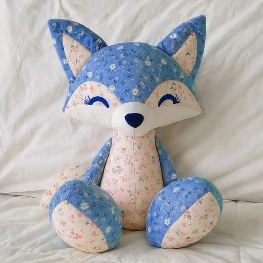 Ready to create something adorable and cozy? 🧸 With our quilting subscription box, you’ll receive 8 FREE plushie patterns that are as cute as they are fun! Whether you’re a beginner or a seasoned pro, these easy-to-follow designs will inspire your next project. 🪡✨ Each box brings you: 🧵 Premium quality fabrics 🧸 Free plushie patterns to make your own cuddly creations 🎥 Expert video tutorials to guide you every step of the way 🎁 Exclusive gifts to surprise and delight you! Join a community 