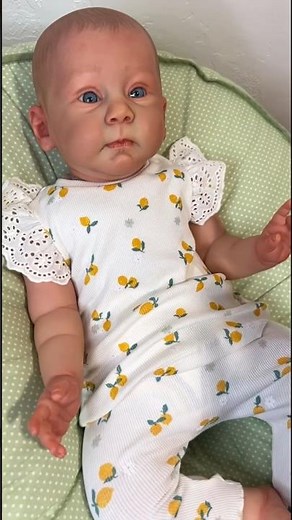 Speed dressing baby #reborns #rebornbaby #cutebabies #baby #sweetbaby #cute #babygirl #babies