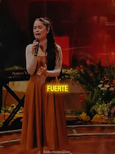 Se Fuerte en la Alabanza Cristiana