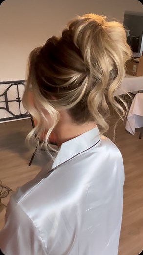 Modern French Twist/Piled High Updo ✨Learn how to recreate the modern piled high twist updo step by step inside of my monthly subscription “The Bridal Society” plus get instant access to over 50 other bridal hairstyling tutorials my roadmap to start and grow a successful bridal hairstyling business. Cancel at anytime. Link in bio to join. #bridalhaireducation #roanokeva #roanokevaweddings #roanokevabridalhair #updotutorials #bridalhaireducator #modernfrenchtwist | Bridal Hair by Megan Crahen