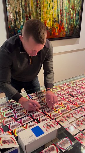 740K views · 7.6K reactions | I signed my last batch of UFC Panini cards for 2023 ￼ | Georges St-Pierre | Facebook