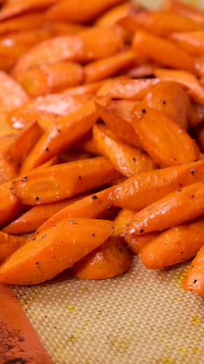 Here’s our easy roasted carrots recipe! We’re sharing a basic recipe as well as a maple cumin version (it’s delicious). Our family loves these tasty, perfectly cooked roasted carrots! RECIPE: https://www.inspiredtaste.net/51855/roasted-carrots/ | Inspired Taste