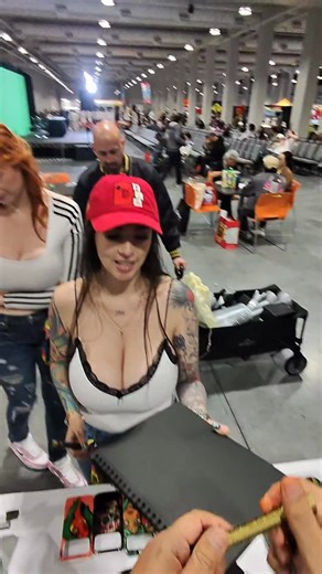 Ali Sabet on Instagram: "A little love for some lovely ladies at designer con"