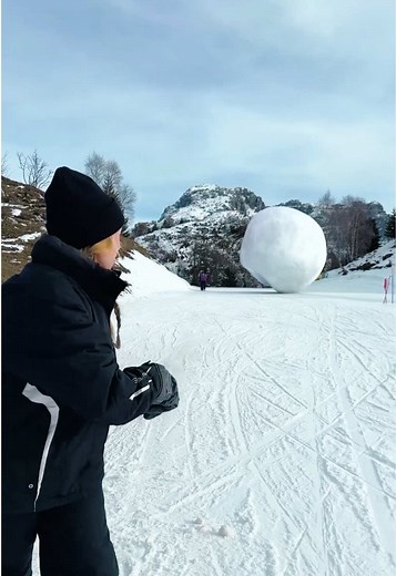 Exploring VFX Techniques for Realistic Snow Effects