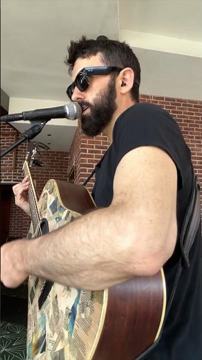 “Three Little Birds” live at The Lost Square