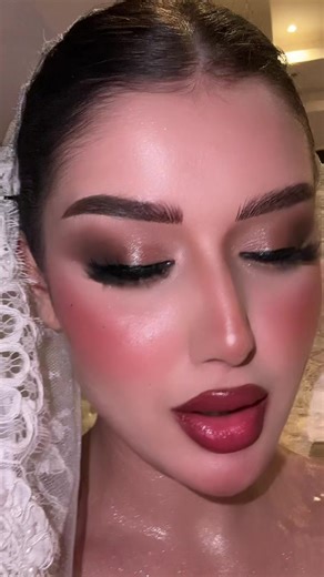 فيديوهات أنشأها Model : Noor🎀🪞 (@noo.nr0) باستخدام orijinal ses - 𝟐𝟏