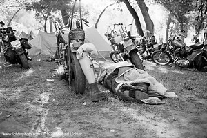 Here's a BTS video with the story behind Early Morning, an image I made in 1979. This image will be one of approximately 80 photographs I will display in my exhibition at the new art gallery at the Full Throttle Saloon in Sturgis. The gallery is located in the Expo Center building, immediately south of the main bar, and it will be open August 1st through August 9th, 9 AM to 8 PM daily. #Sturgis #Bikers #BlackandWhite #Camping @edwardrieken @official_fullthrottlesaloon | Michael Lichter