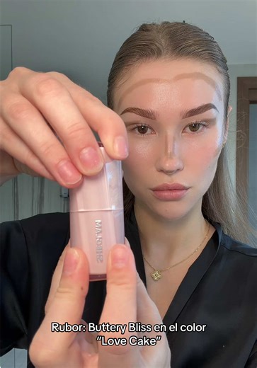 El contorno más suave que he usado 😍 @SHEGLAM #SHEGLAM #SHEGLAMContourStick #SHEGLAMBronzerStick #SHEGLAMHighlighterStick #SHEGLAMStickFam