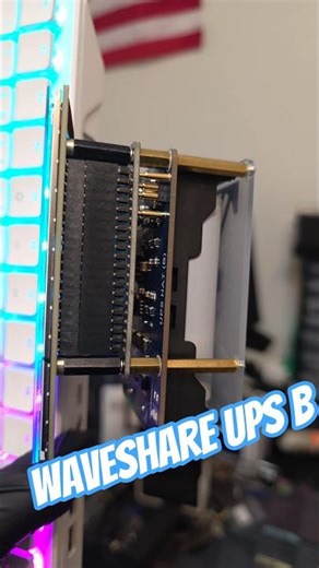 Waveshare UPS B For the Raspberry Pi 400/500/500+ #ups #waveshare #raspberrypi #cyberdeck