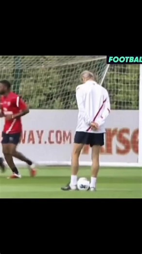 Arsene: አርሰናል ብቻ ሁሌም - Arsène Wenger and Football Roots