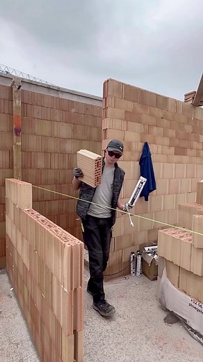 Mastering Ceramoblock Masonry： Tips and Tricks for American Viewers＂ | Roderjin carl | Facebook