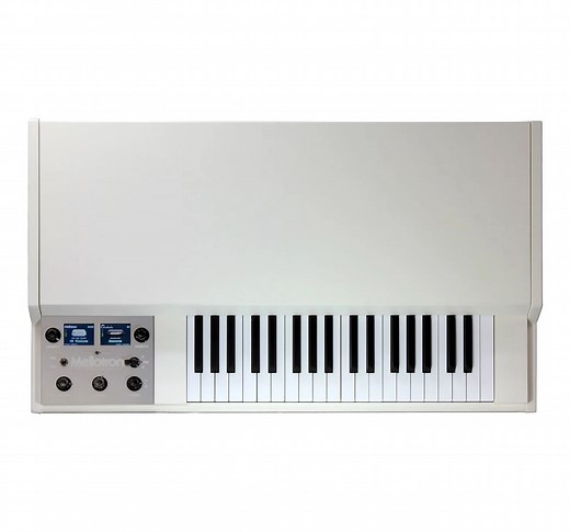 Mellotron M4000D | Reverb