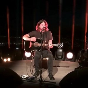 27K views · 2.1K reactions | Dave Grohl (Best of you) 2016 | Seattle Sound 90's | Facebook