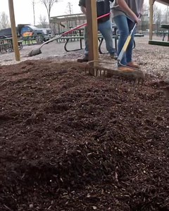 So much to get done in so little time. All hands on deck, getting ready for opening day, April 6th. We are fortunate to have such a hard working dedicated crew! | The Wild Animal Park
