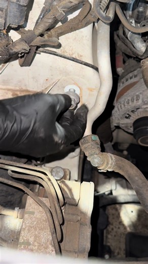 Upper control arm change landrover discovery