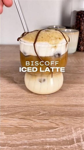Biscoff Iced Latte 🍪☕ #icedlatte #coffee #coffeerecipe #satisfying #viral
