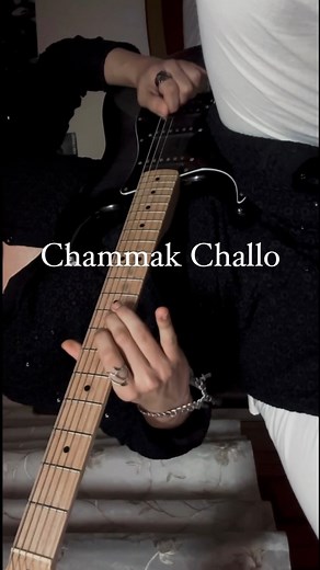 Маrk on Instagram: "I’d let you be my Chammak challo • • • #fyp #fypシ #explore #explorepage #explorepage✨ #trend #guitar #electricguitar #guitarcover #기타 #기타연주 #06 #bollywood #viral #hindi #shahrukhkhan #kareenakapoor #srk #raone #chammakchallo #india"