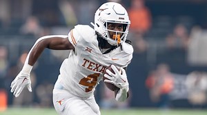 CJ Baxter's 2023 season highlights with Texas