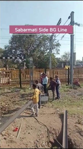 असरवा को साबरमती से जोड़ने का कार्य पुर जोश में चल रहा है#indianrailways #ytshorts #ytviral #udaipur