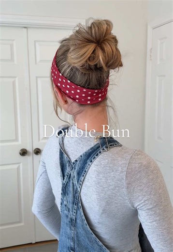 Double Messy Bun! Fun way to switch up your messy bun! Save & follow for more hair ideas 💫 #messybun #messybuntutorial #doublebun #hair #hairstyles