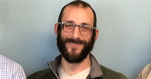 Minneapolis Man Killed By Federal Agents Identified As ICU Nurse Alex Pretti