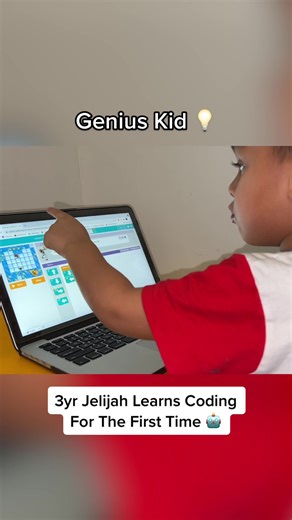 3yr Jelijah Learns Coding For The First Time 🤖