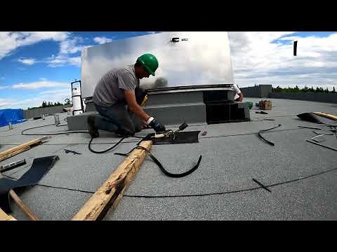 Installing a roof hatch . TIMELAPSE