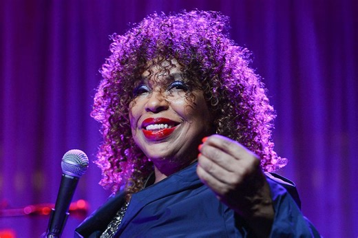 Roberta Flack, 'Killing Me Softly with His Song' Singer, Dies at 88: 'We Are Heartbroken'