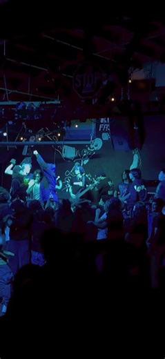 i got the mic at amulet😝#deathcore #amulet #dxc #